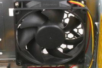 নীরব এবং শক্তিশালী 12V ডিসি কম্পিউটার ফ্যান AWG26 ঠান্ডা জন্য লিডওয়্যার